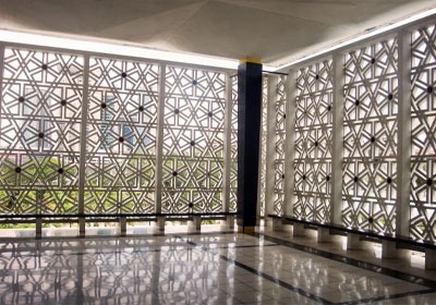 best bifold door