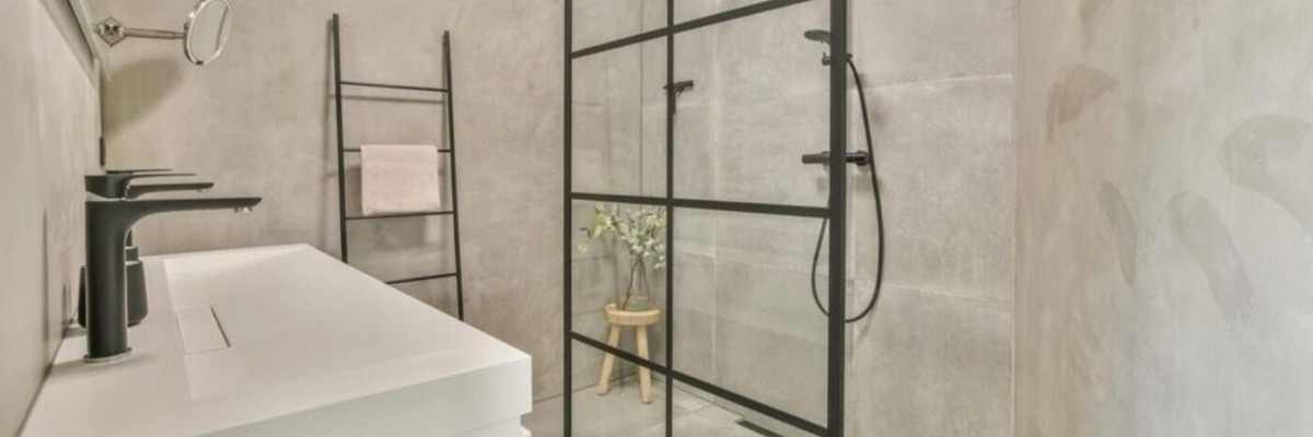 shower partitions in Dubai